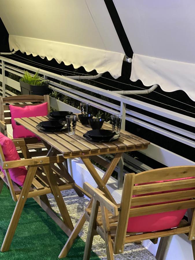 Rafina'S Luxury Apartment Екстериор снимка